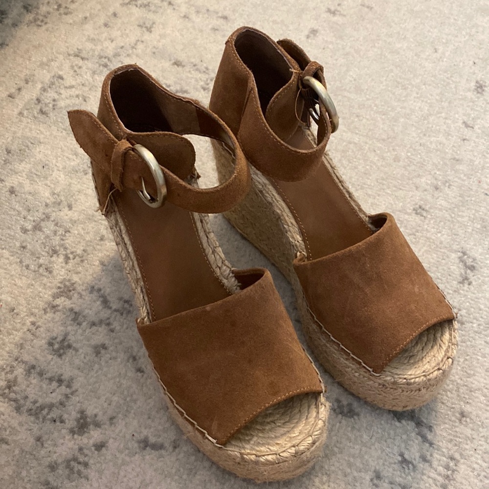 Marc Fisher Wedges Size 6.5